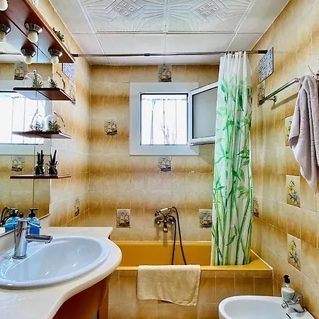 Holiday home Britholydays *